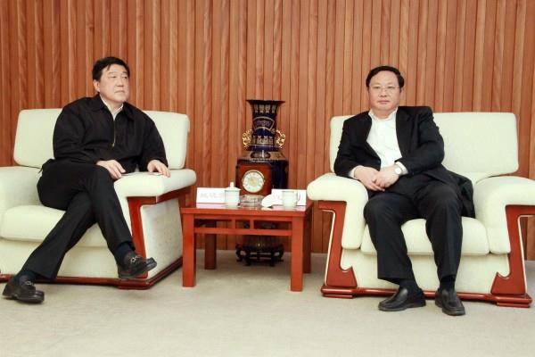 淮安市委书记姚晓东一行到K8凯发集团参观考察