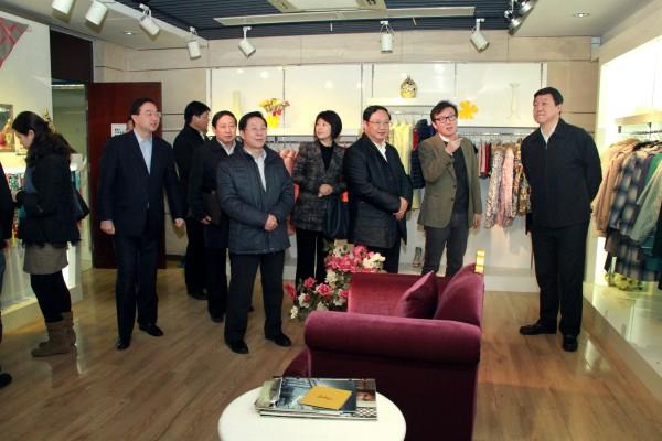 淮安市委书记姚晓东一行到K8凯发集团参观考察