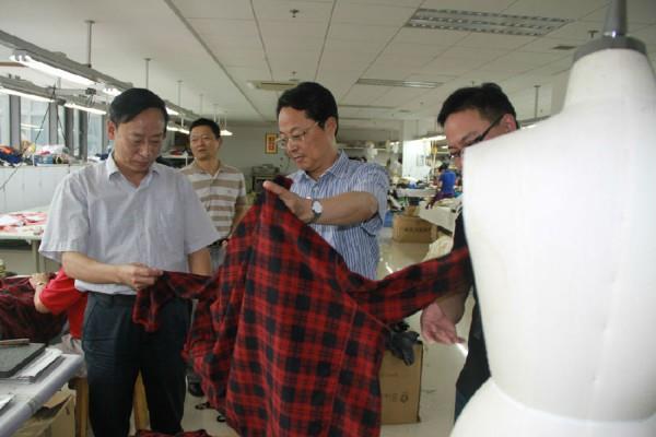 督导组王正宇组长赴凯发集团基层企业征求意见